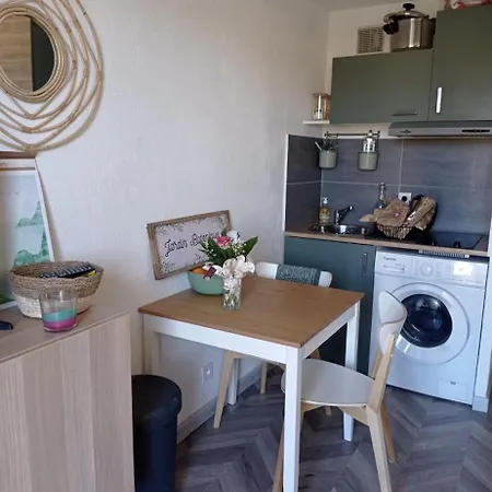 Apartment Charmant Studio A 1Km Du Port Et Des Plages La Londe-les-Maures